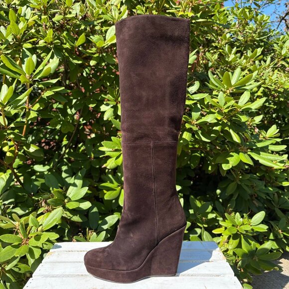Stuart Weitzman Molten Wedge Boots in Cola Suede - Size 6.5 - Picture 2 of 9